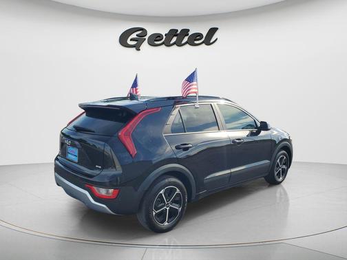 Aurora Black Pearl 2025 Kia Niro EX