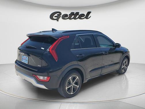 Aurora Black Pearl 2025 Kia Niro EX