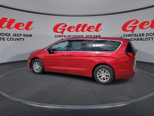 2026 Chrysler Voyager LX