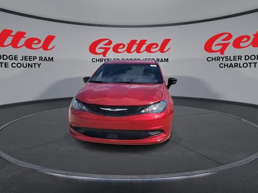 2026 Chrysler Voyager LX