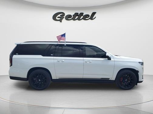 Crystal White Tricoat 2023 Cadillac Escalade ESV Sport Platinum