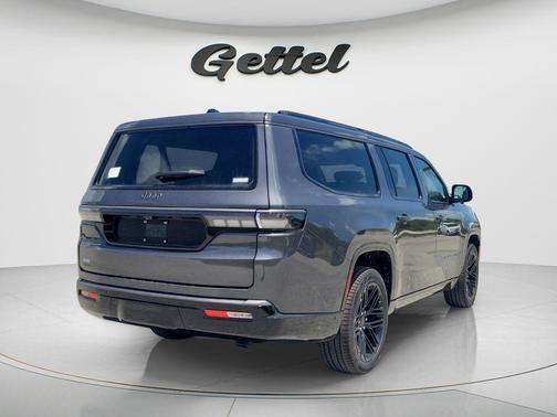 Baltic Gray Metallic Clearcoat 2026 Jeep Grand Wagoneer L Limited Reserve 4x4