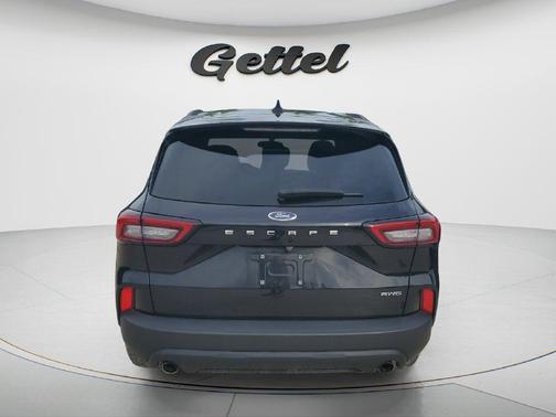 Agate Black Metallic 2025 Ford Escape ST-Line Select