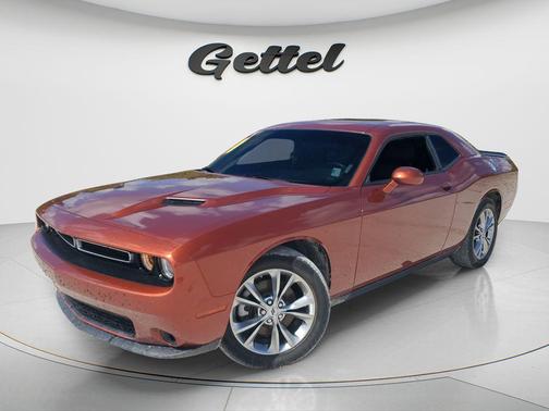 Sinamon Stick 2023 Dodge Challenger SXT