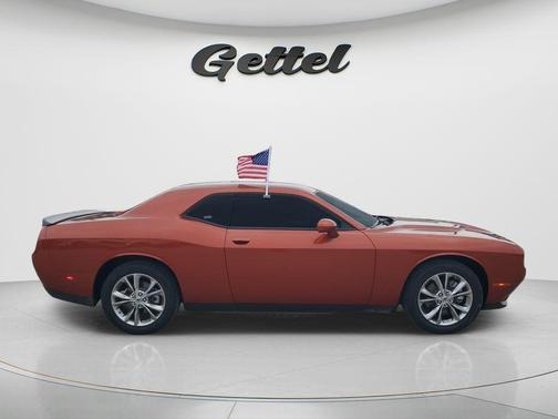 Sinamon Stick 2023 Dodge Challenger SXT
