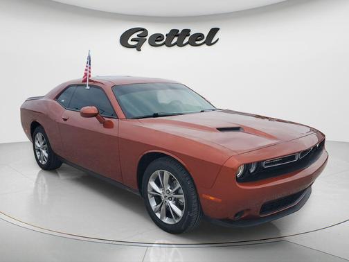 Sinamon Stick 2023 Dodge Challenger SXT