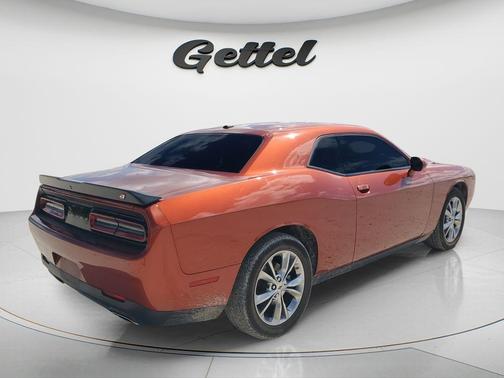 Sinamon Stick 2023 Dodge Challenger SXT