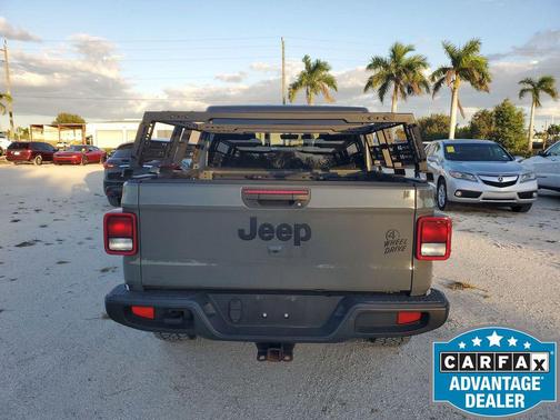 2021 Jeep Gladiator Willys 4x4