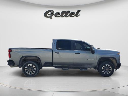 Sterling Gray Metallic 2024 Chevrolet Silverado 2500 Custom