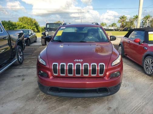2017 Jeep Cherokee Sport