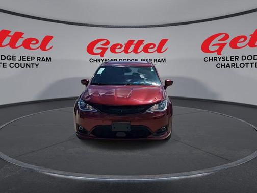 2020 Chrysler Pacifica L