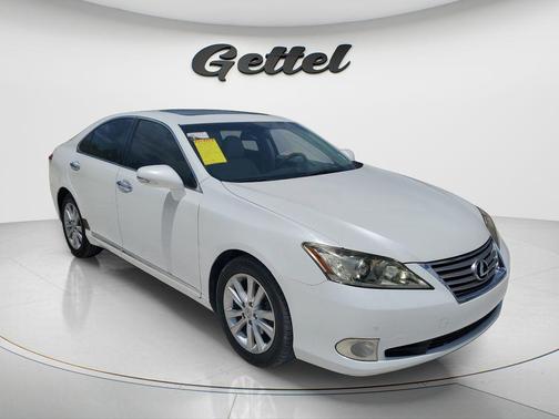 Starfire Pearl 2011 Lexus ES 350 Base