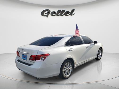 Starfire Pearl 2011 Lexus ES 350 Base