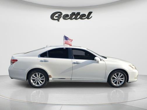 Starfire Pearl 2011 Lexus ES 350 Base