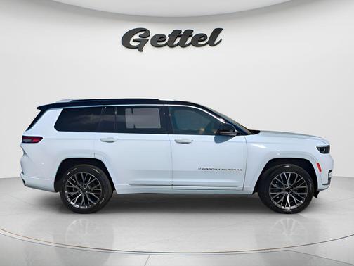 2023 Jeep Grand Cherokee L Summit Reserve