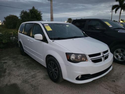 2015 Dodge Grand Caravan R/T