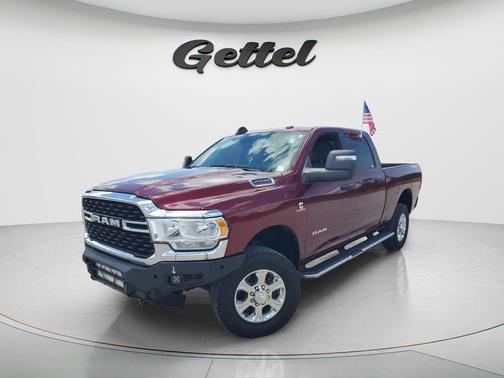 Delmonico Red Pearlcoat 2023 RAM 2500 Big Horn Crew Cab 4x4 6'4' Box