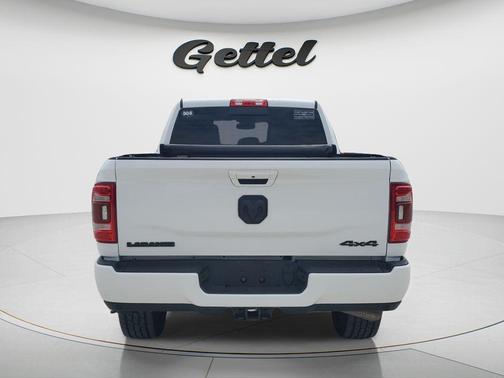 Bright White Clearcoat 2021 RAM 2500 Laramie Crew Cab 4x4 6'4' Box
