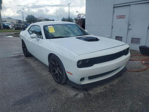 2016 Dodge Challenger R/T Scat Pack