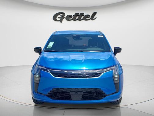 Hydro Blue Pearlcoat 2027 Chrysler Pacifica L