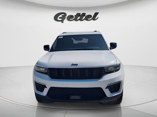Bright White Clearcoat 2025 Jeep Grand Cherokee Limited