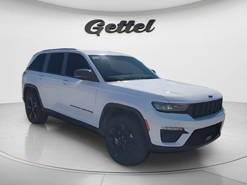 Bright White Clearcoat 2025 Jeep Grand Cherokee Limited