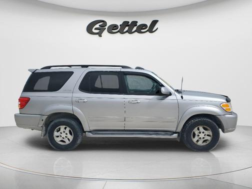 2001 Toyota Sequoia Limited