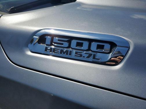 Billet Silver Metallic Clearcoat 2019 RAM 1500 Laramie