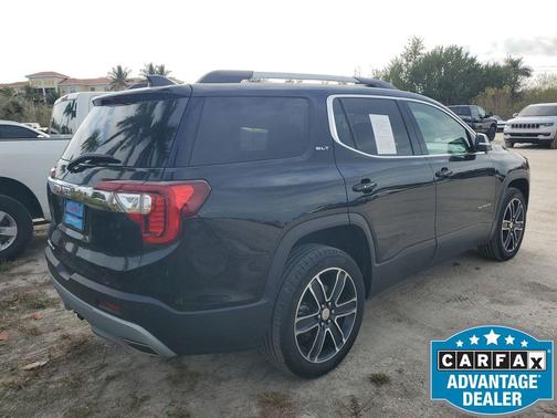 2022 GMC Acadia FWD SLT