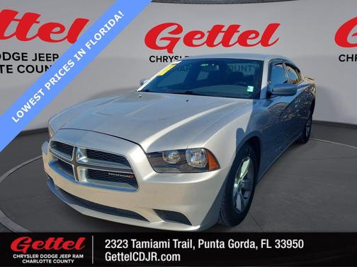 2012 Dodge Charger SE