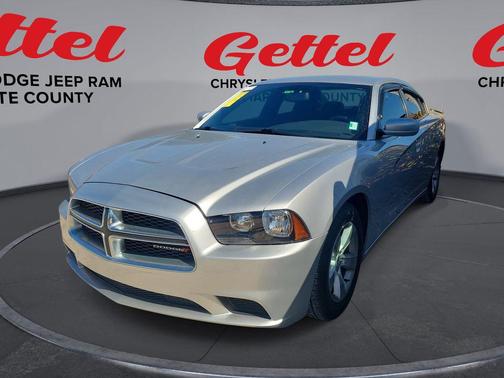 2012 Dodge Charger SE