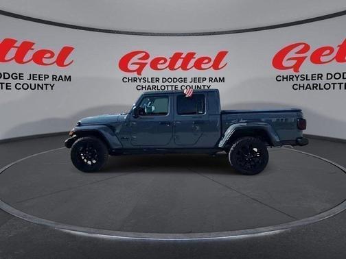 2025 Jeep Gladiator Nighthawk