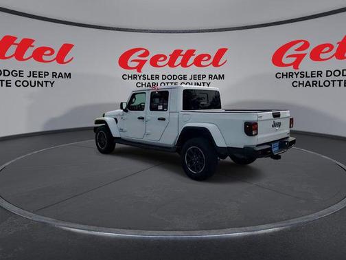 2022 Jeep Gladiator Overland