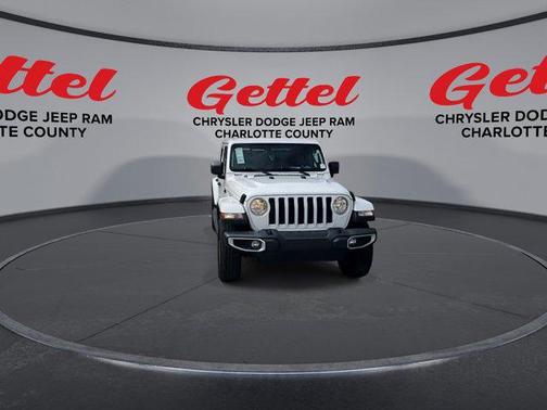 2022 Jeep Gladiator Overland