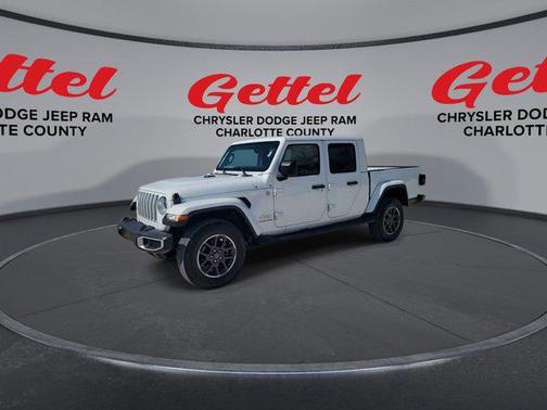 2022 Jeep Gladiator Overland
