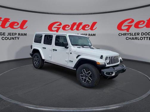 2025 Jeep Wrangler 4-Door Sahara 4x4