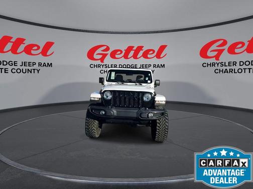 2021 Jeep Gladiator Sport