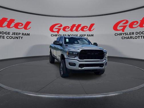2022 RAM 2500 Limited Crew Cab 4x4 6'4' Box