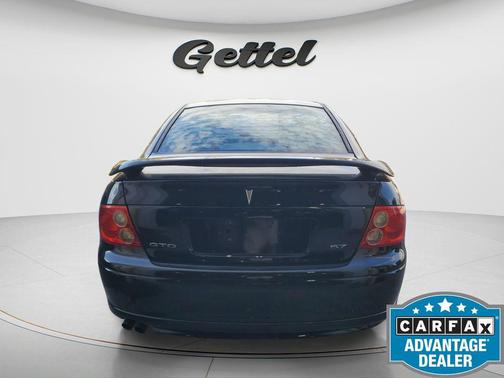 2004 Pontiac GTO Base