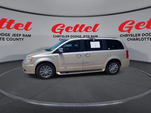 2014 Chrysler Town & Country Touring-L