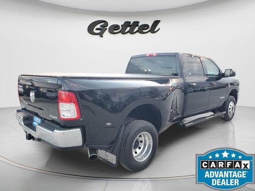 2019 RAM 3500 Big Horn Crew Cab 4x4 8' Box