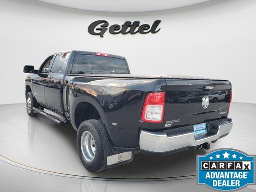 2019 RAM 3500 Big Horn Crew Cab 4x4 8' Box