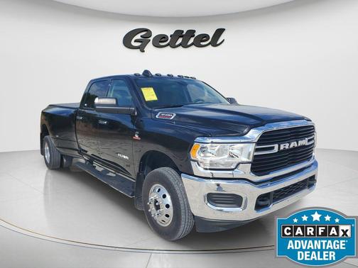 2019 RAM 3500 Big Horn Crew Cab 4x4 8' Box