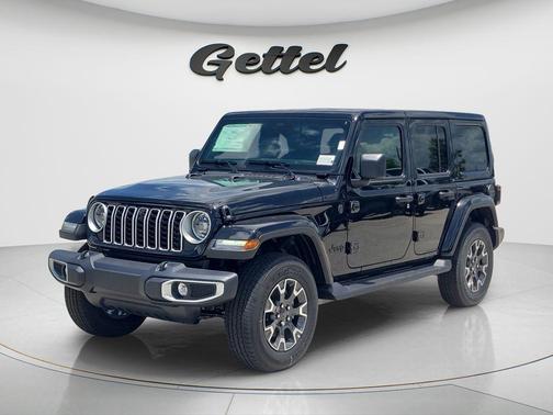 Black Clearcoat 2026 Jeep Wrangler 4-Door Sahara 4x4