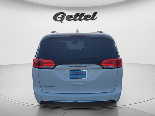 2019 Chrysler Pacifica Touring-L Plus