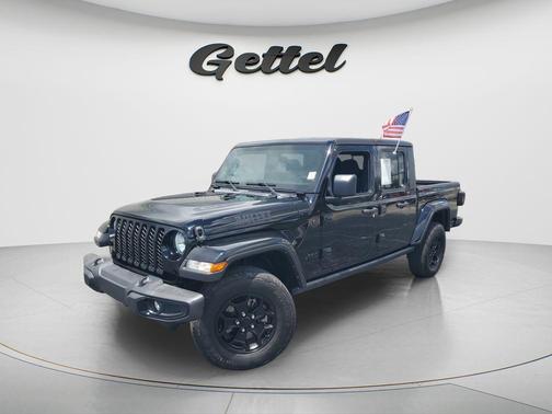 Black Clearcoat 2023 Jeep Gladiator Willys 4x4