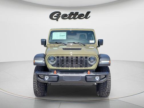 41 2026 Jeep Gladiator Mojave 4x4
