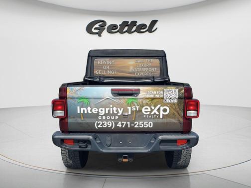 Snazzberry Pearlcoat 2021 Jeep Gladiator Sport S