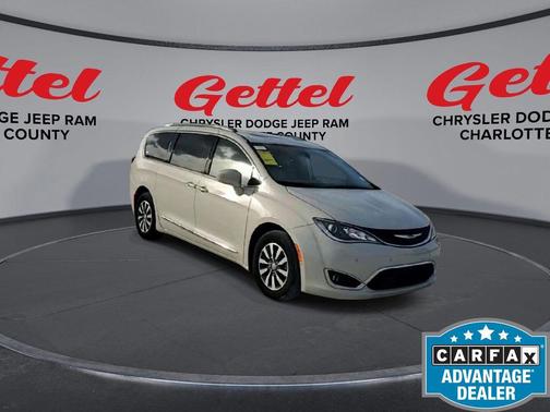 2020 Chrysler Pacifica Touring-L Plus