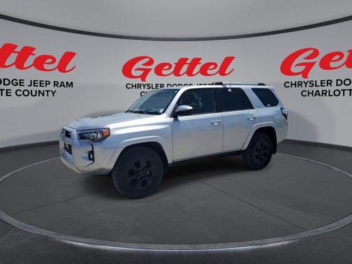 2024 Toyota 4Runner SR5